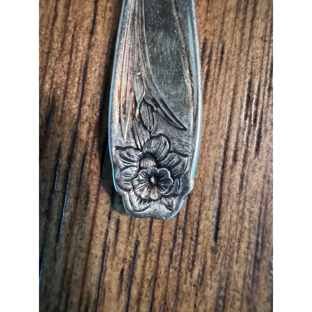 1847 Rogers Bros vintage 1847